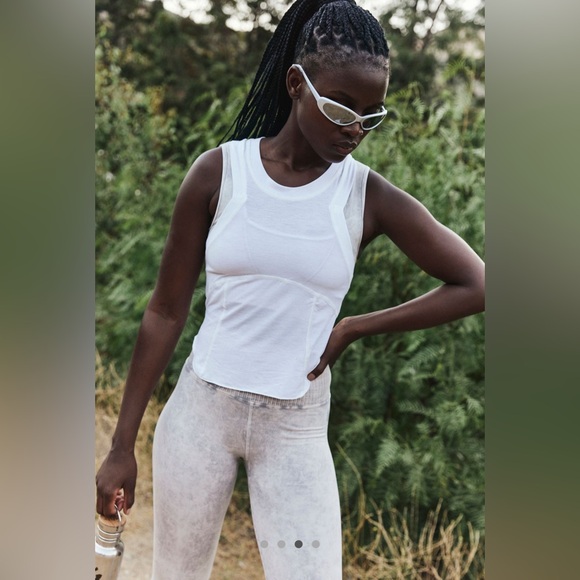 NWT FP FREE PEOPLE Movement Tempo Silver Lining Tank racerback summer workout XL - Picture 3 of 10